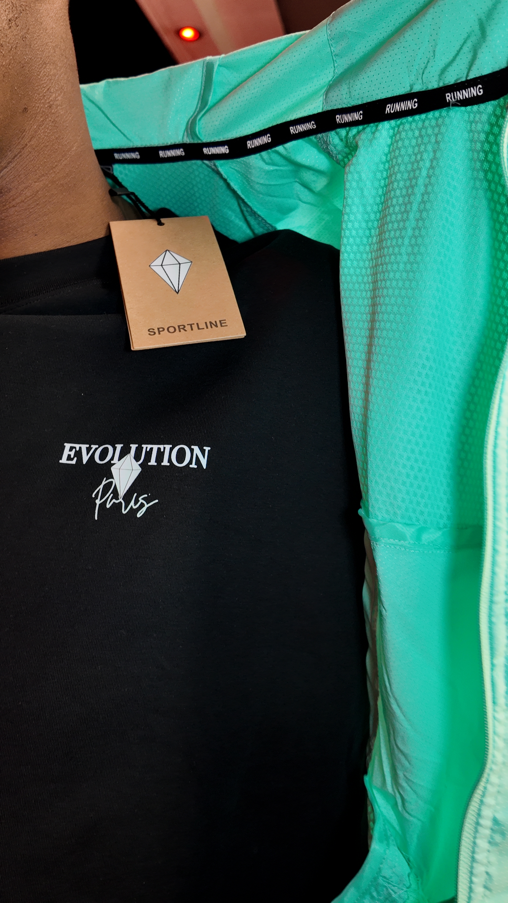 VESTE EVOLUTION DISTRICT - MINT – Image 7